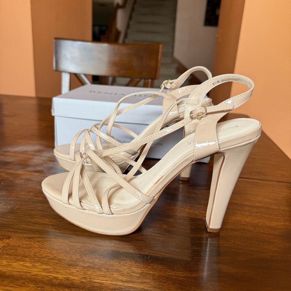 Benjamin Walk Nude Heels, Size 10.5